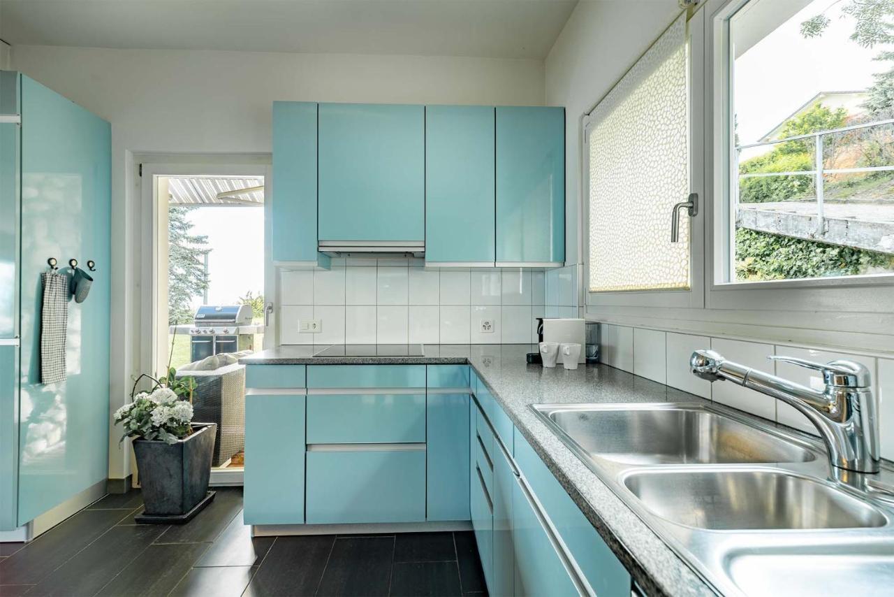 Rooms In Splendid Apartment With Parking-Stunning Lake View Монтрё Экстерьер фото