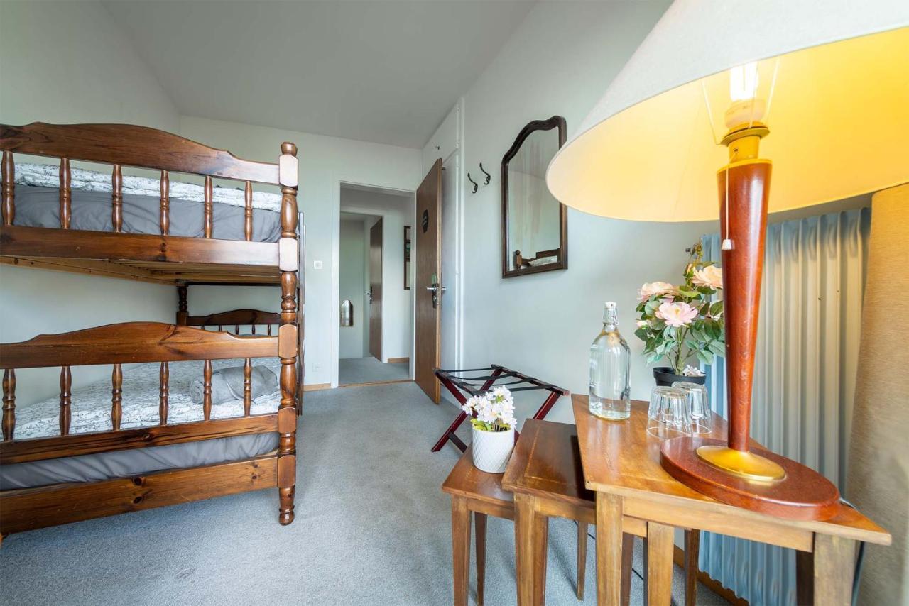 Rooms In Splendid Apartment With Parking-Stunning Lake View Монтрё Экстерьер фото